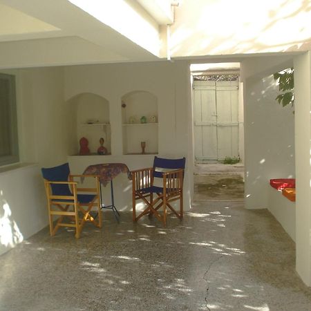 הוילה Artistic House In Limni Evias מראה חיצוני תמונה