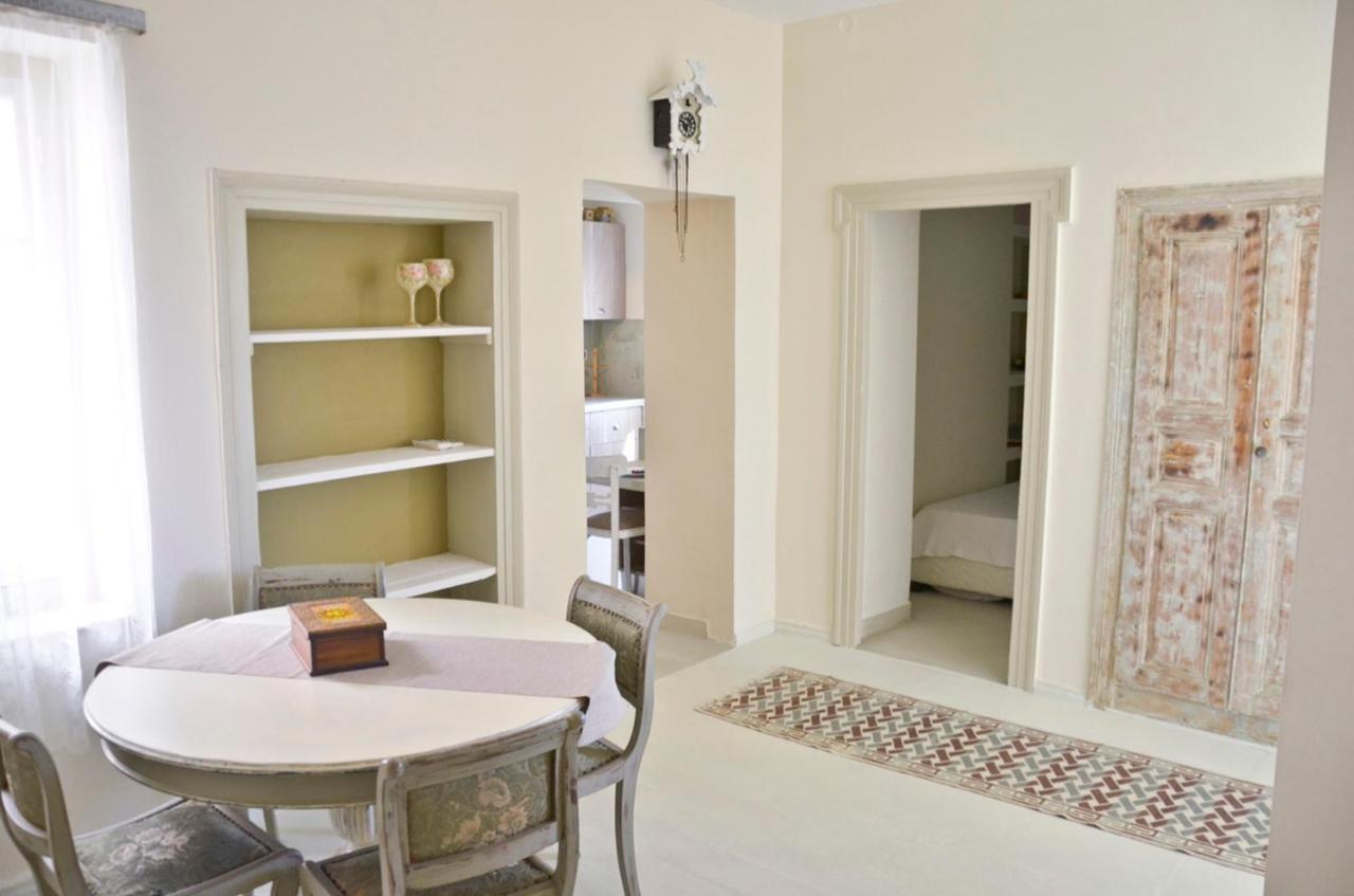 הוילה Artistic House In Limni Evias מראה חיצוני תמונה